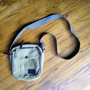 Maze Exclusive Y2K unisex tan cross body bag